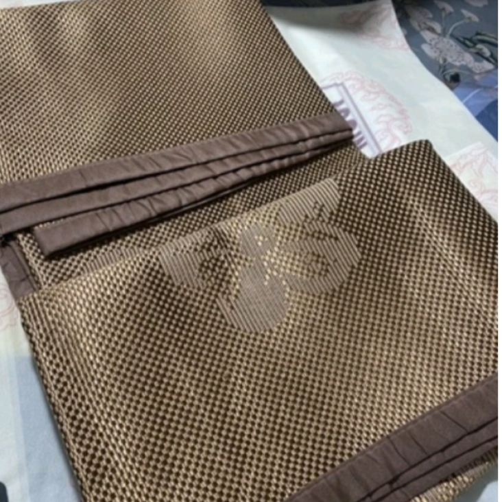 CHIẾU MÂY THÁI LẺ